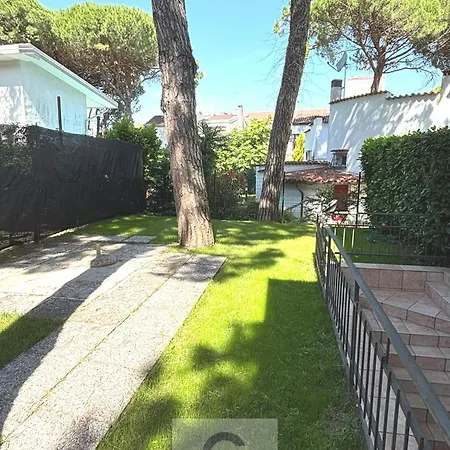 Daniela Inclusa - Included Villa Lignano Sabbiadoro